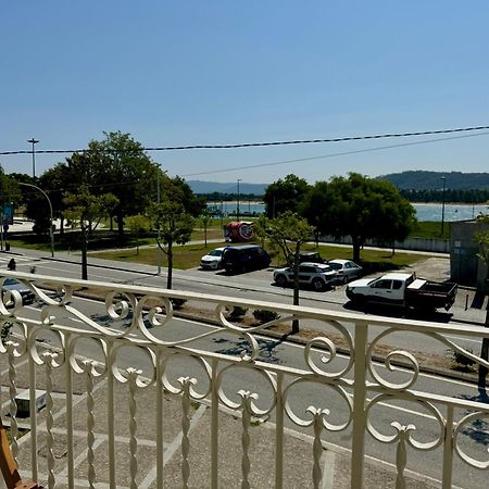 Gigantones Guesthouse Виана до Кастело Екстериор снимка
