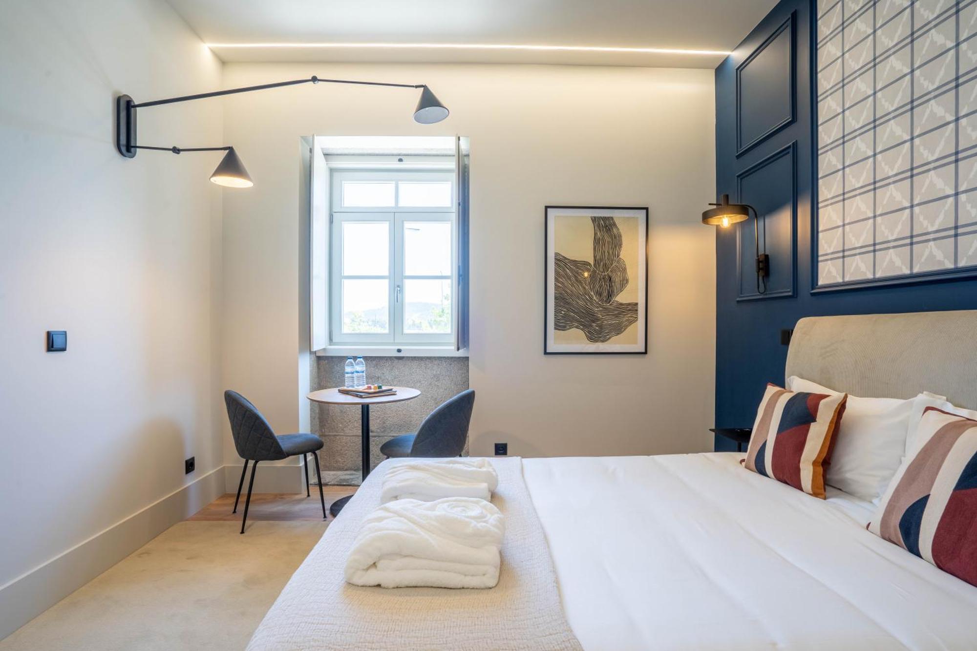 Gigantones Guesthouse Виана до Кастело Екстериор снимка