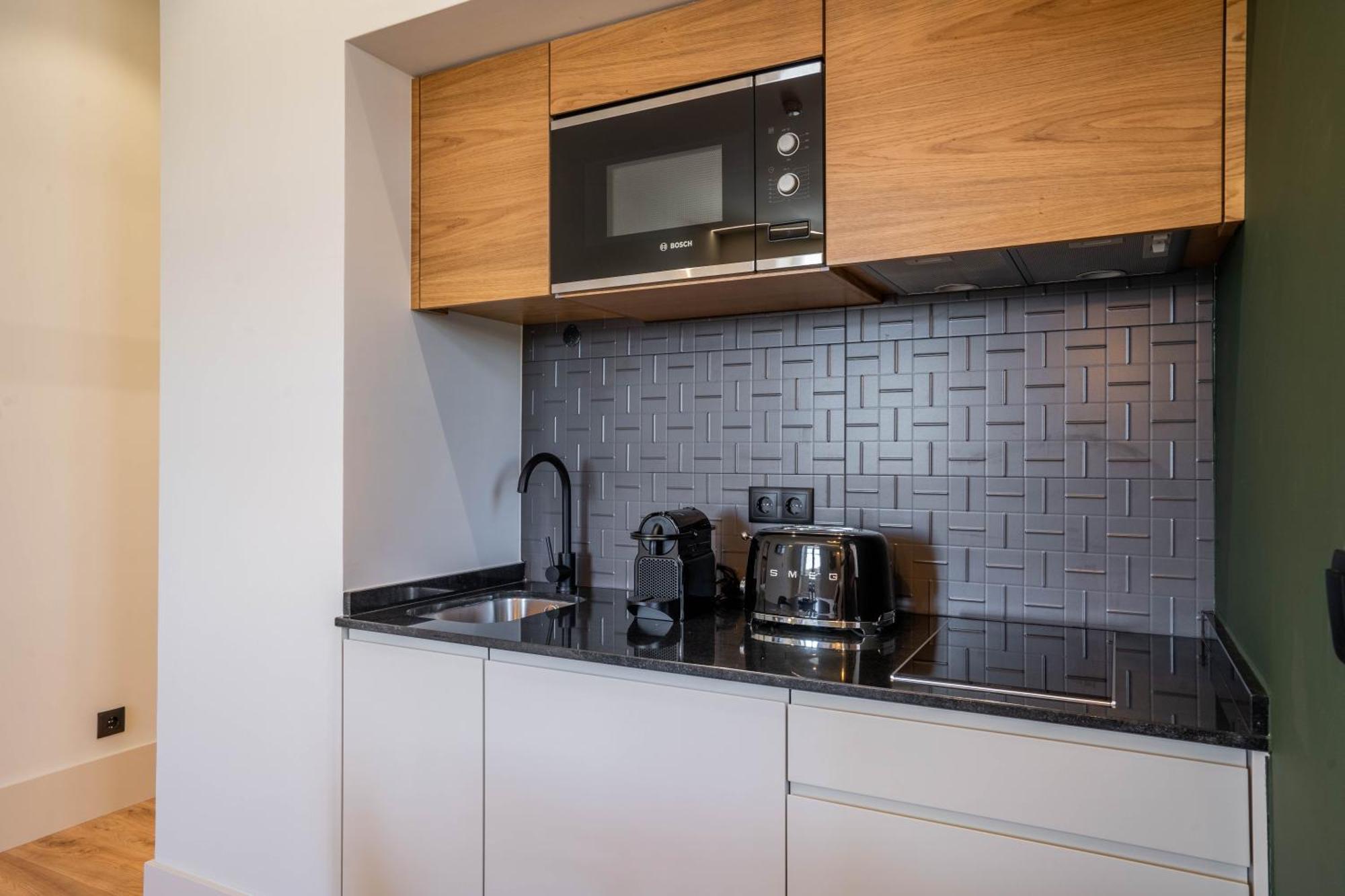 Gigantones Guesthouse Виана до Кастело Екстериор снимка
