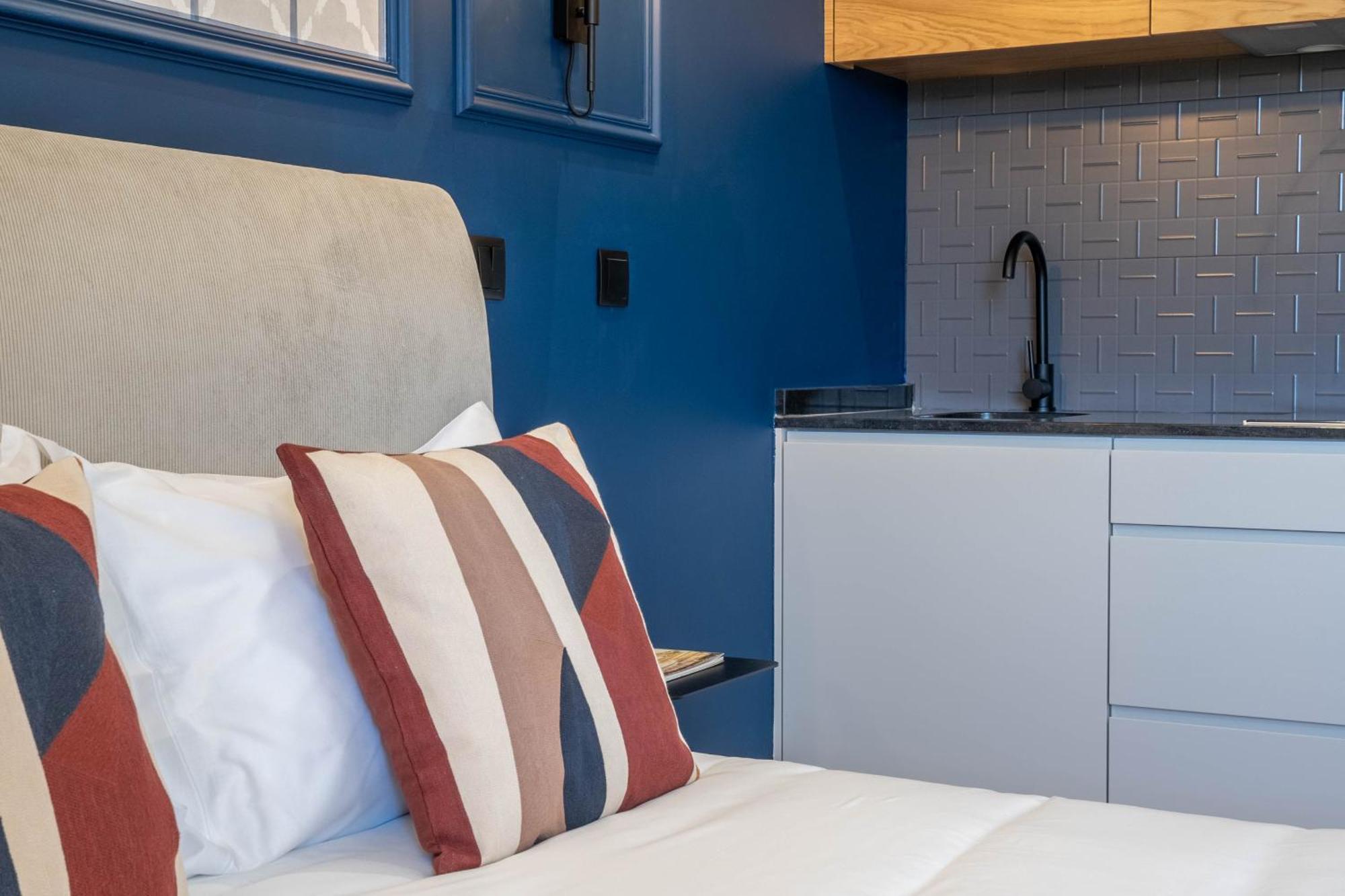 Gigantones Guesthouse Виана до Кастело Екстериор снимка